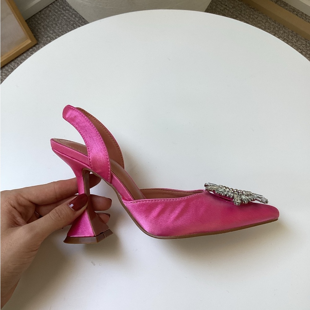 Hot pink pumps